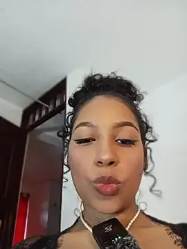 Sasha_rd  live sex cam