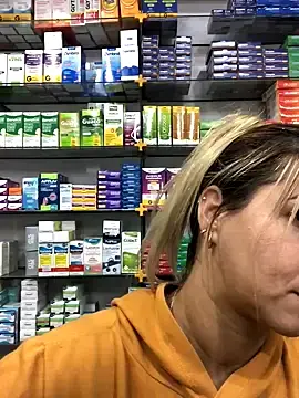 Skysexhot  live sex cam