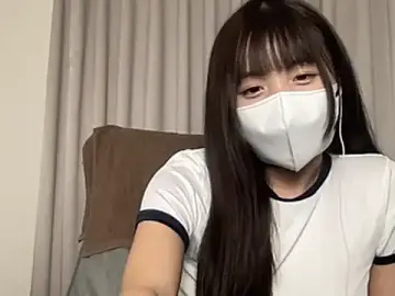 Uni_cha  live sex cam
