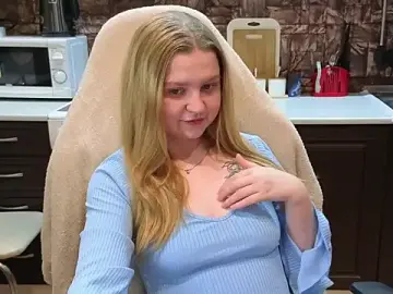 AnitaXVine  live sex cam