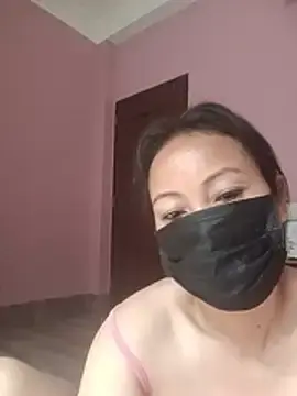 Bristy_BigBoobs  live sex cam