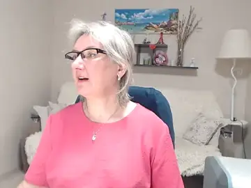 FleurMays  live sex cam