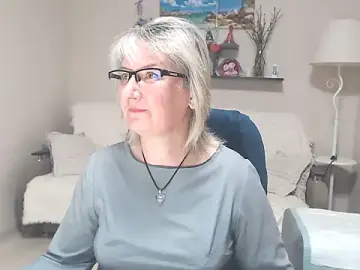 FleurMays  live sex cam