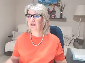 FleurMays  live sex cam