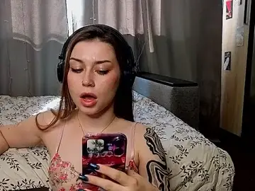 HighTekDani  live sex cam