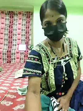 Tamil_Ishu  live sex cam