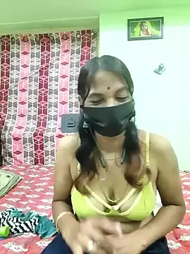 Tamil_Ishu  live sex cam