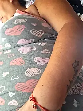 Chubby_sexy_big_tits  live sex cam