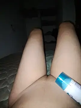 Dindinbrbit  live sex cam