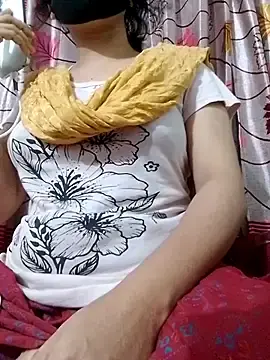 Prya99  live sex cam
