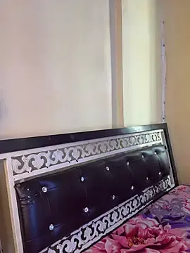 Aakanshaa__  live sex cam