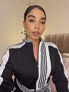 AnnyVega__  live sex cam