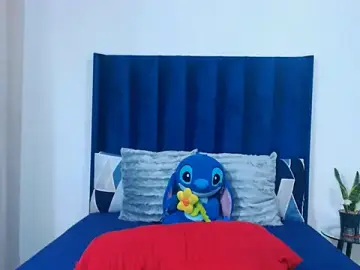 Candycrush2555  live sex cam