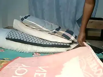 Chanceuseh  live sex cam