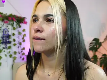 Nahoo__  live sex cam