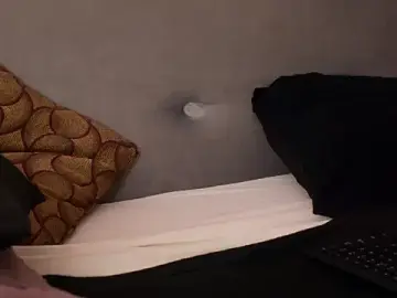 TanyaKros  live sex cam
