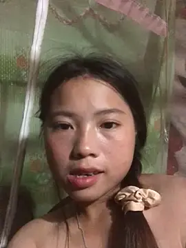 Laulypham  live sex cam