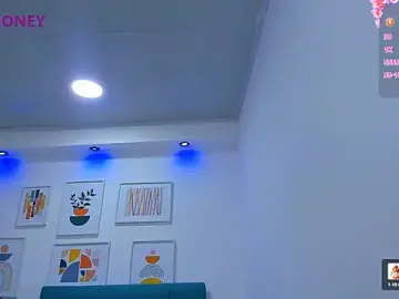 Milk_candy18  live sex cam
