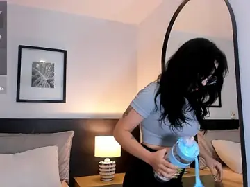 Vi_anaya  live sex cam