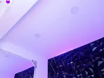 AriadnaLoren  live sex cam