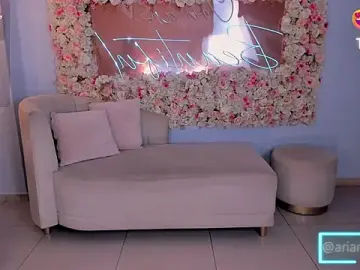 ArianaNova  live sex cam