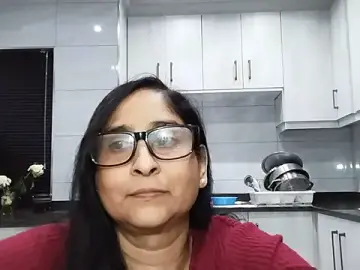 Indiankushy  live sex cam