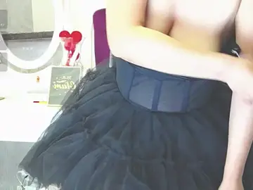 LilyFord  live sex cam