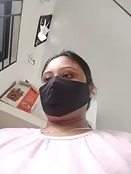 Lollita-  live sex cam