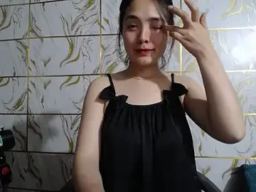 Lyzizi_lovely09  live sex cam