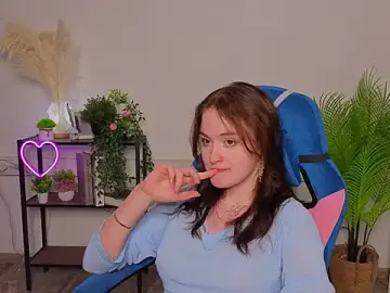 NinaDeVries  live sex cam