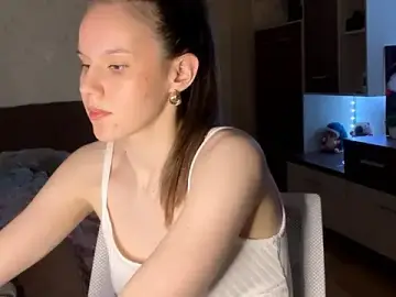 PrettyReal  live sex cam