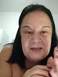 Yaya_Mineira  live sex cam