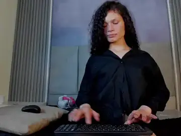 Cherry_kissess  live sex cam