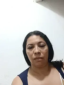 Katy-1983  live sex cam