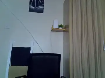 Curvy_Charm  live sex cam