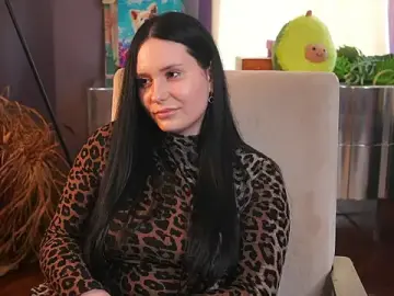 DeloresSaberi  live sex cam