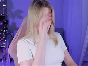 Honey_blonde  live sex cam
