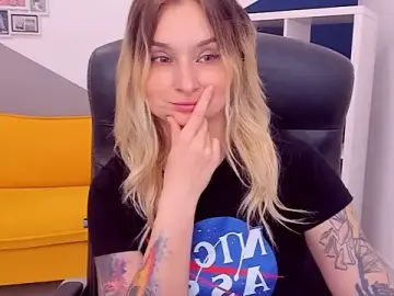 LilFleurish  live sex cam