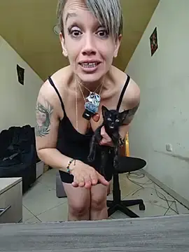 MARILYNMADELENAKOVANOVA  live sex cam