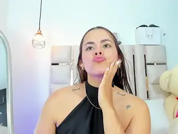 Zoebraham  live sex cam