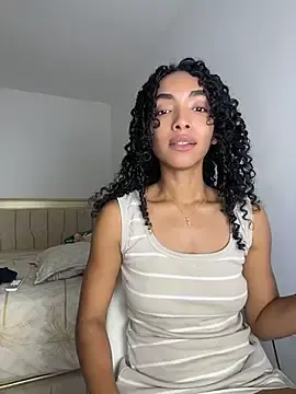 Nicoleebony1  live sex cam