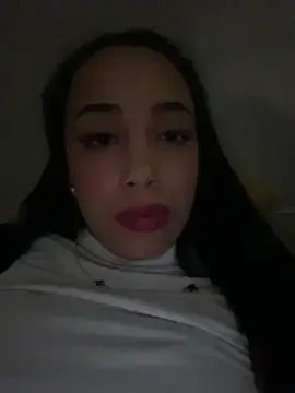 Sweet_amandaa  live sex cam