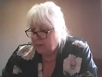 Alexia64231  live sex cam