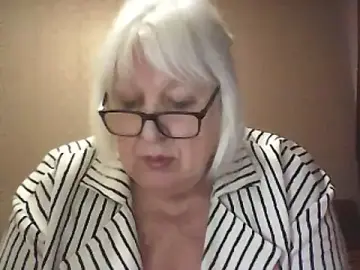 Alexia64231  live sex cam