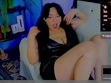 Mommy-pervert  live sex cam