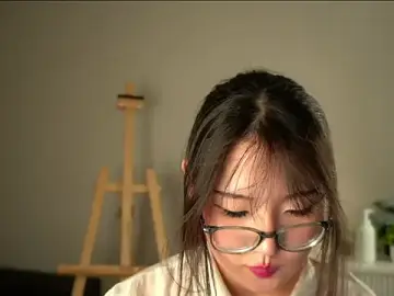 NelleMihalko  live sex cam