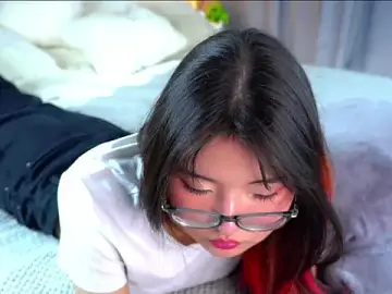 NelleMihalko  live sex cam