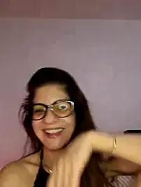 Sofia_loren69  live sex cam