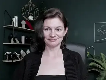 VivianWILD  live sex cam