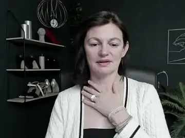 VivianWILD  live sex cam